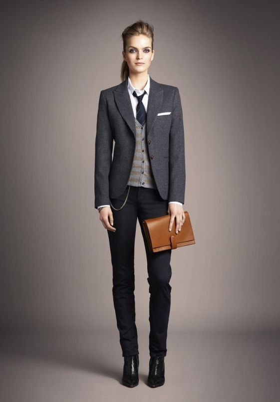 women-in-suits-ties-women